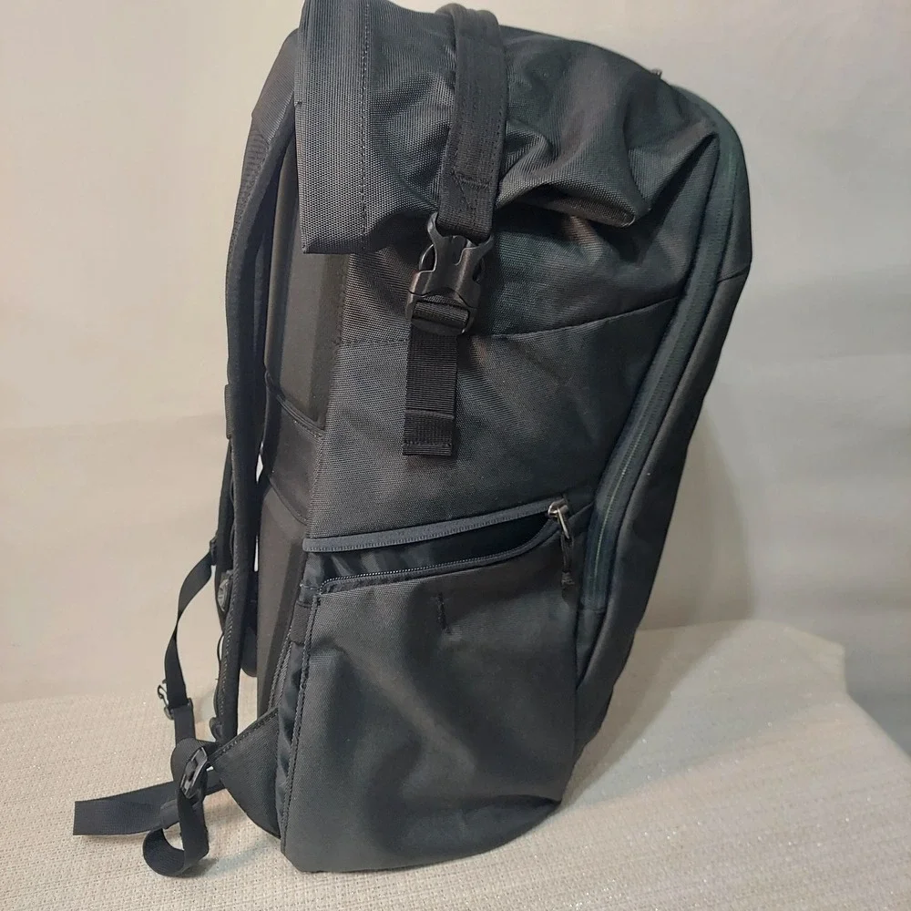 Thule subterra 34l